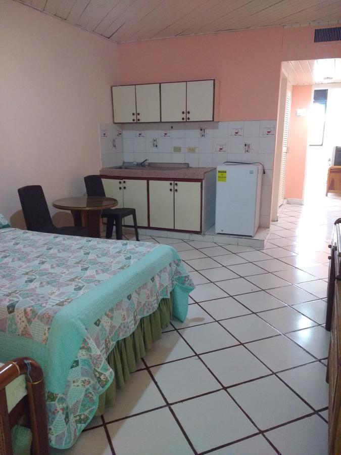 Apartahotel Miramar San Andrés Exteriör bild